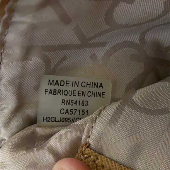 Calvin Klein zip wristlet wallet - Picture 6 of 7